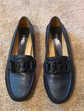 Vaneli Italian Leather Loafers